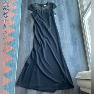 NWT Eliza J Jeweled Neckline Gown